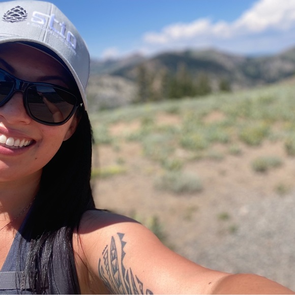 Meet your Posher, Pauline - Picture 1 of 7